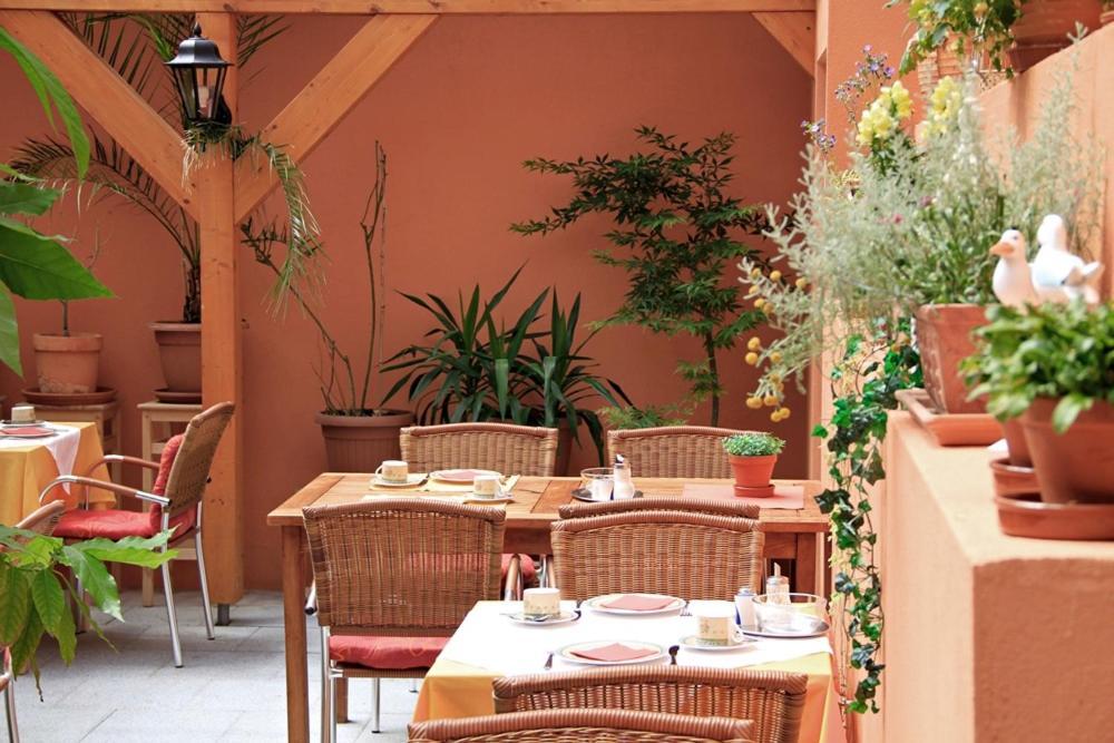 Hotel Zum Roemer Uberlingen Zewnętrze zdjęcie